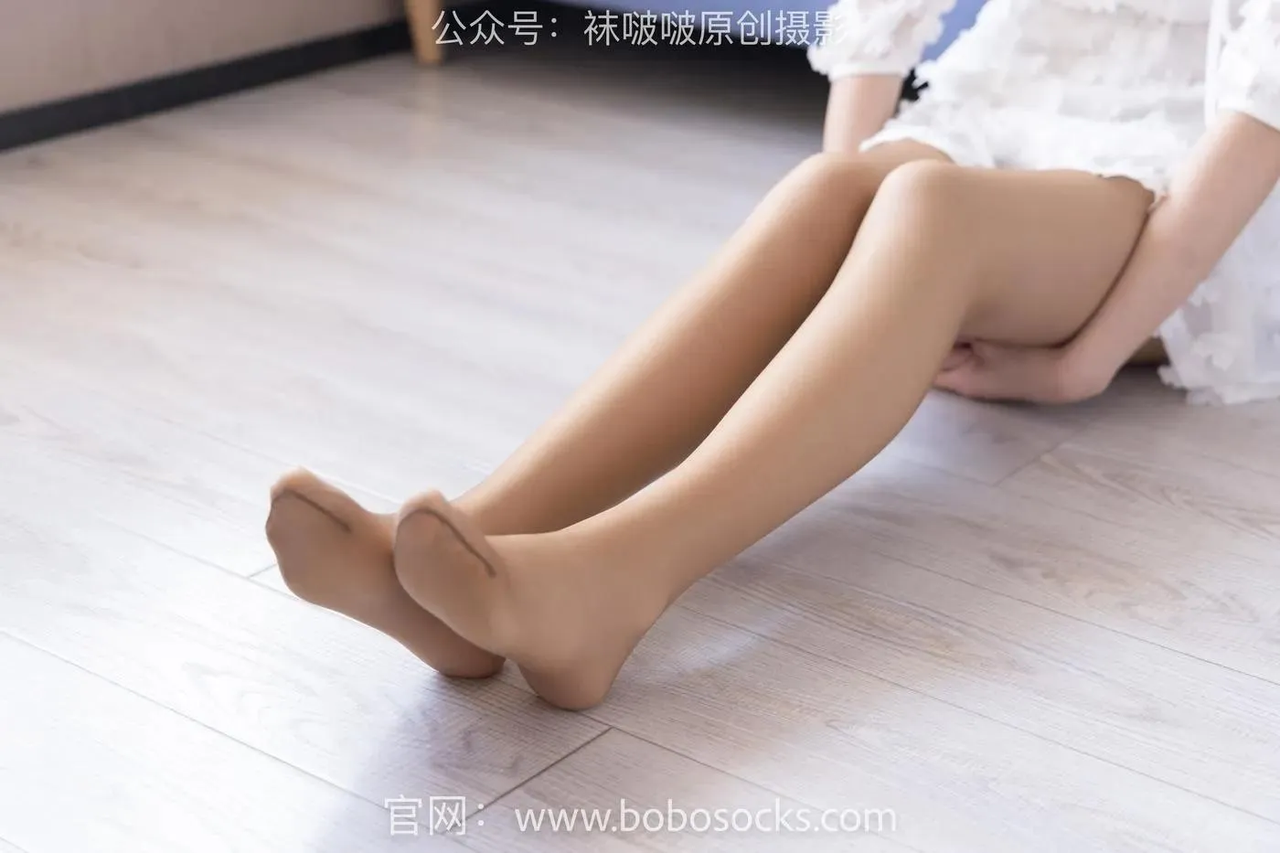 [BoBoSocks袜啵啵]NO.149 小甜豆-高跟鞋、咖啡色丝袜、肉丝打底 [149P]插图6